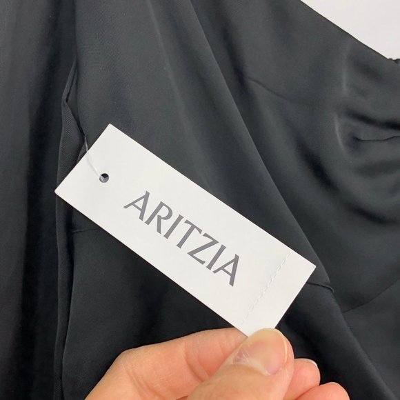 NWT Aritzia Sunday Best Black Satin Sweetheart Billie Blouse size 6 - Picture 10 of 16